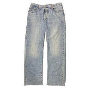 Levi’s 501 '90s Lightweight Straight Leg Jeans A8421